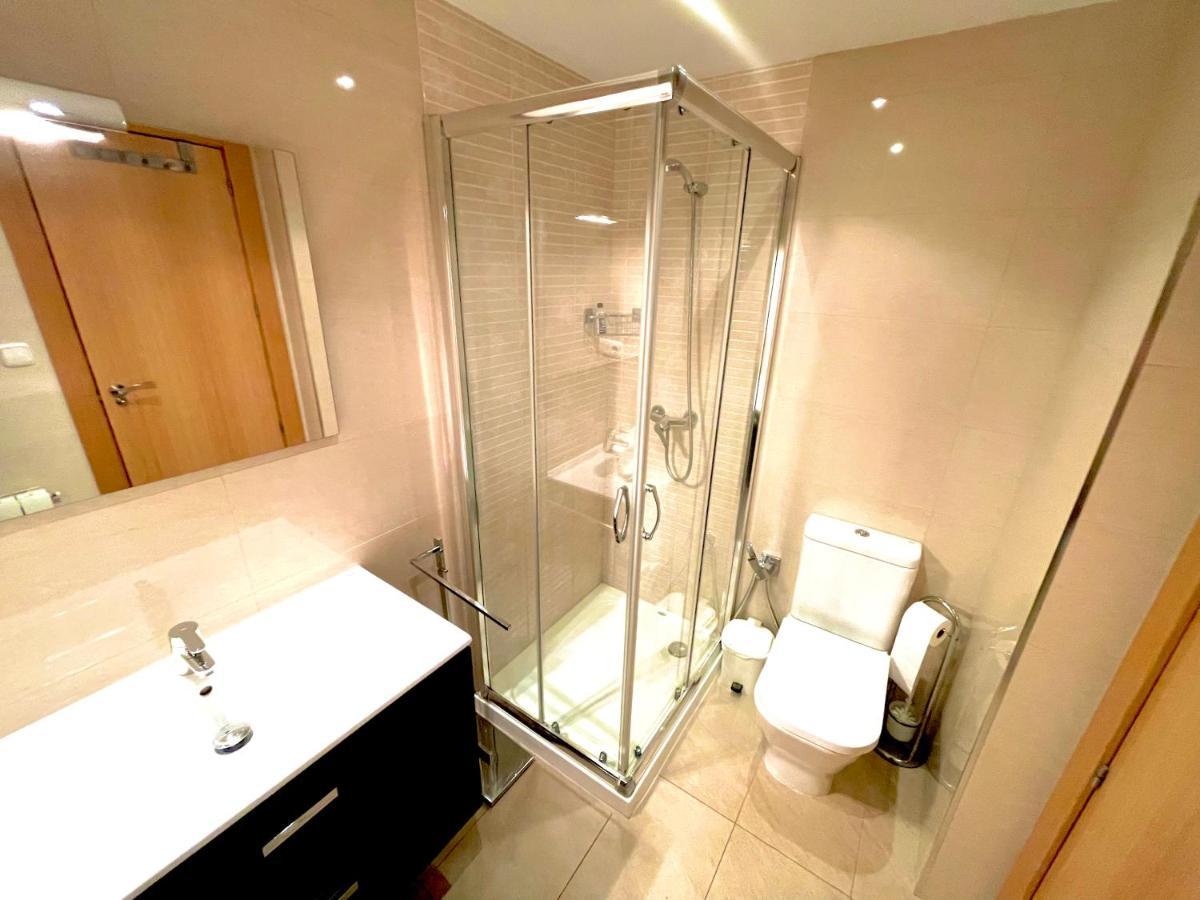 Atico Espectacular En Pleno Centro Apartman Granada Kültér fotó